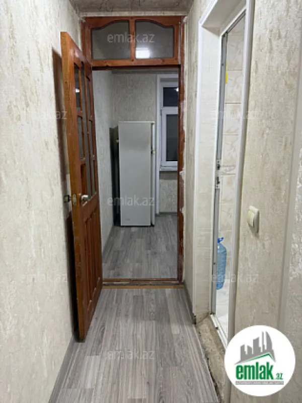 Satılır 1 otaqlı köhnə tikili 30 m²