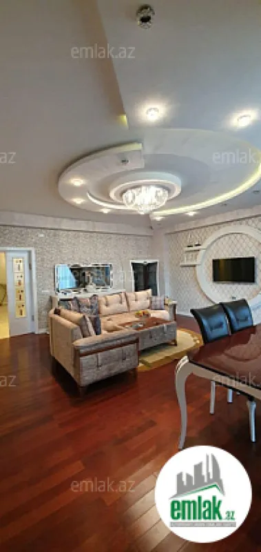 Satılır 4 otaqlı yeni tikili 196 m²