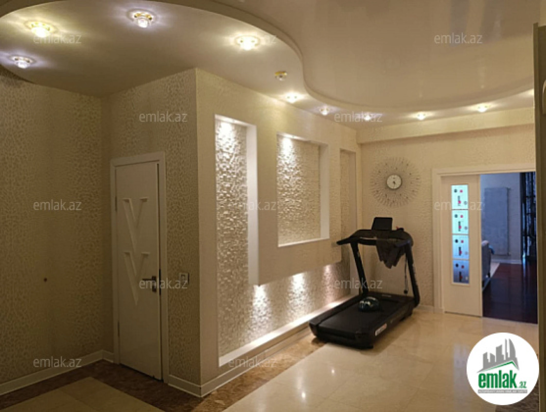 Satılır 4 otaqlı yeni tikili 196 m²