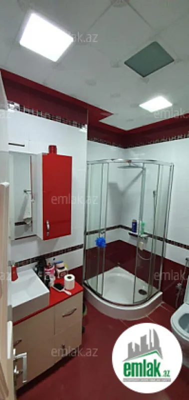 Satılır 4 otaqlı yeni tikili 196 m²