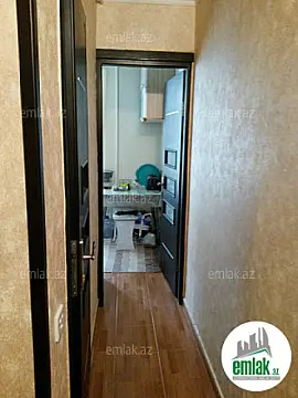 Satılır 2 otaqlı köhnə tikili 65 m²