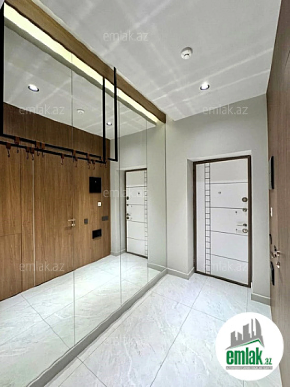 Satılır 3 otaqlı yeni tikili 149 m²