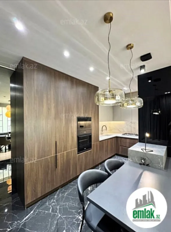 Satılır 3 otaqlı yeni tikili 149 m²