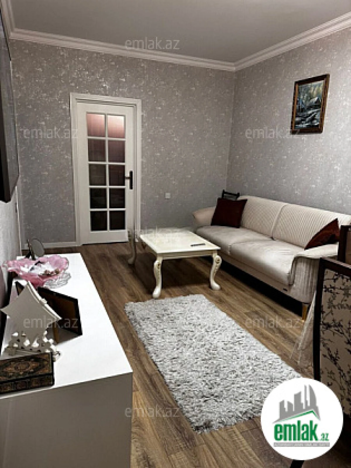 Satılır 2 otaqlı köhnə tikili 50 m²