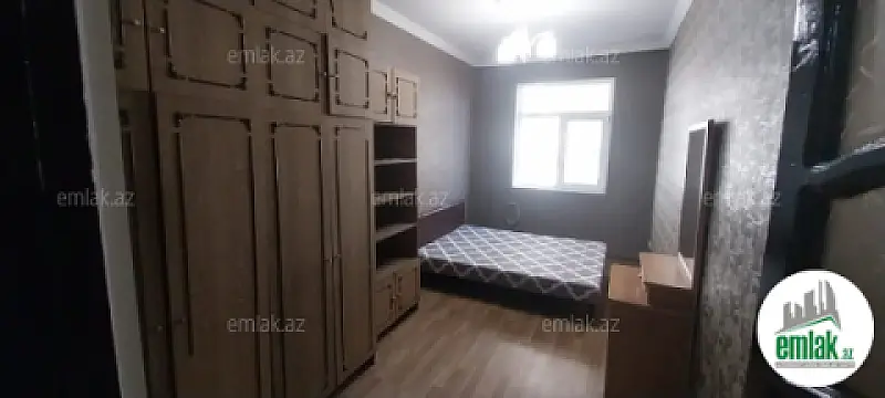 Satılır 3 otaqlı köhnə tikili 55 m²