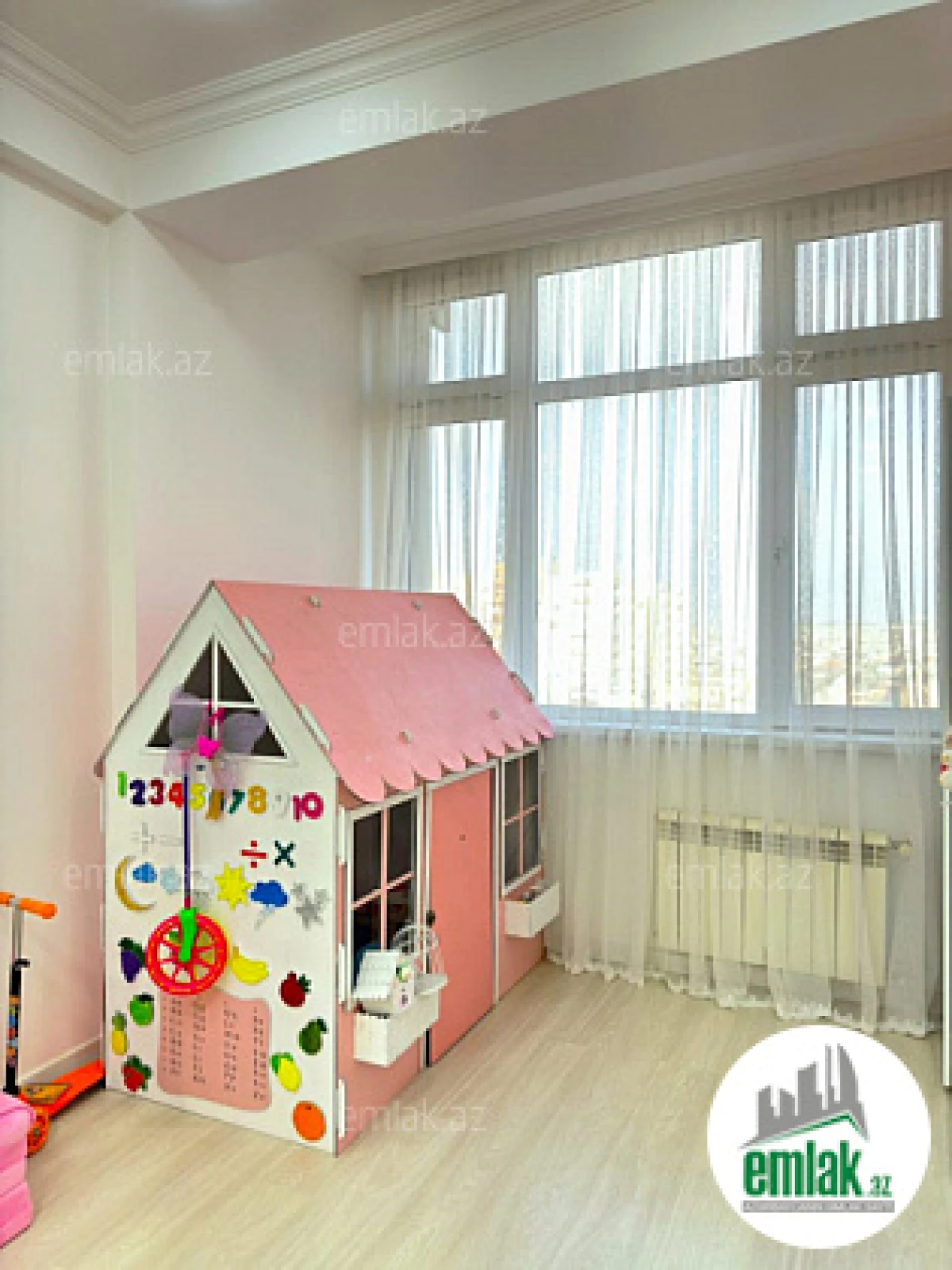 Satılır 3 otaqlı yeni tikili 140 m²