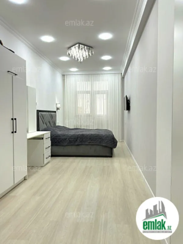 Satılır 3 otaqlı yeni tikili 140 m²