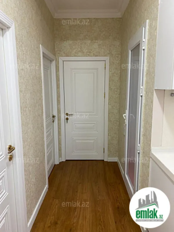 Satılır 3 otaqlı yeni tikili 65 m²