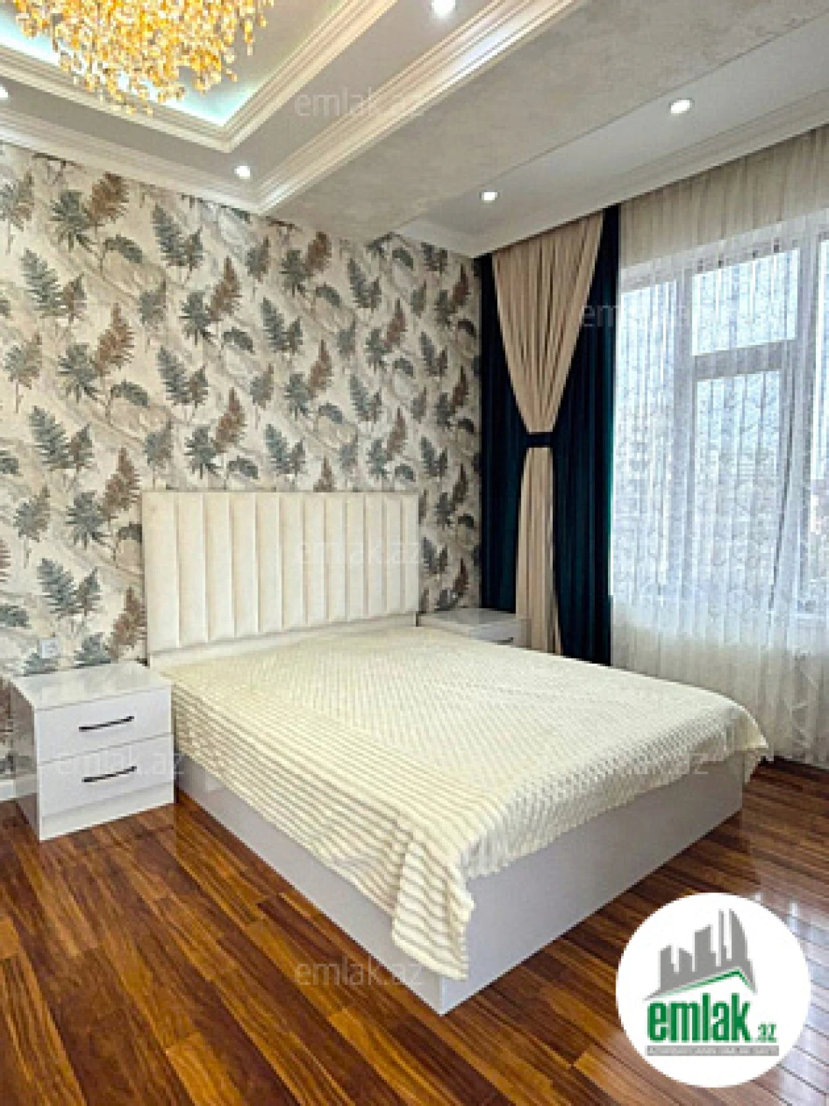 Satılır 3 otaqlı yeni tikili 90 m²