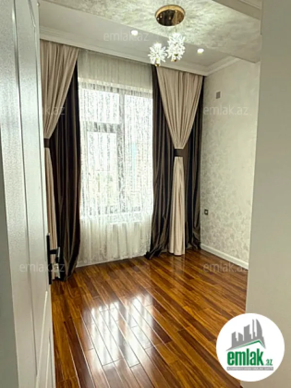 Satılır 3 otaqlı yeni tikili 90 m²