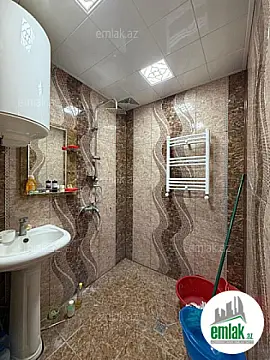 Satılır 2 otaqlı köhnə tikili 58 m²