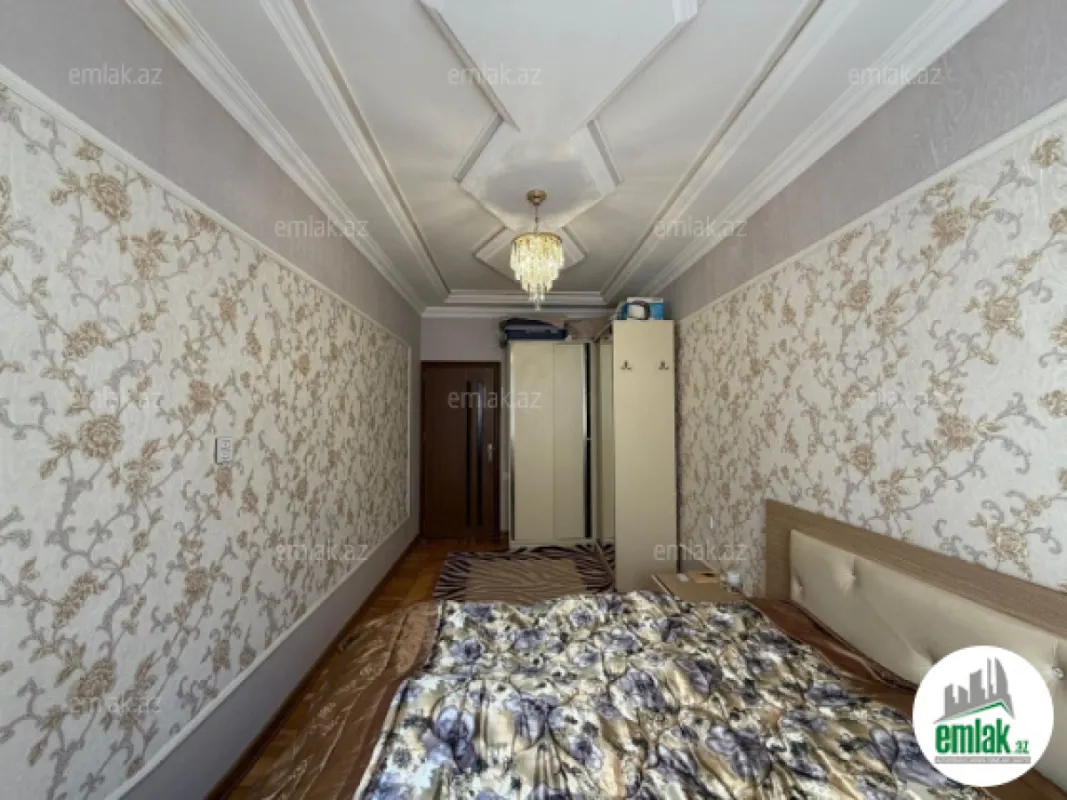 Satılır 2 otaqlı köhnə tikili 58 m²