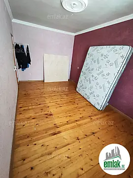 Satılır 3 otaqlı köhnə tikili 70 m²