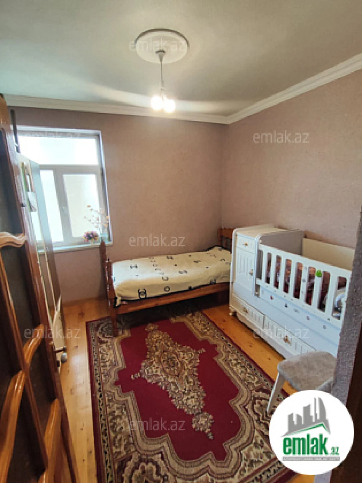Satılır 3 otaqlı köhnə tikili 70 m²