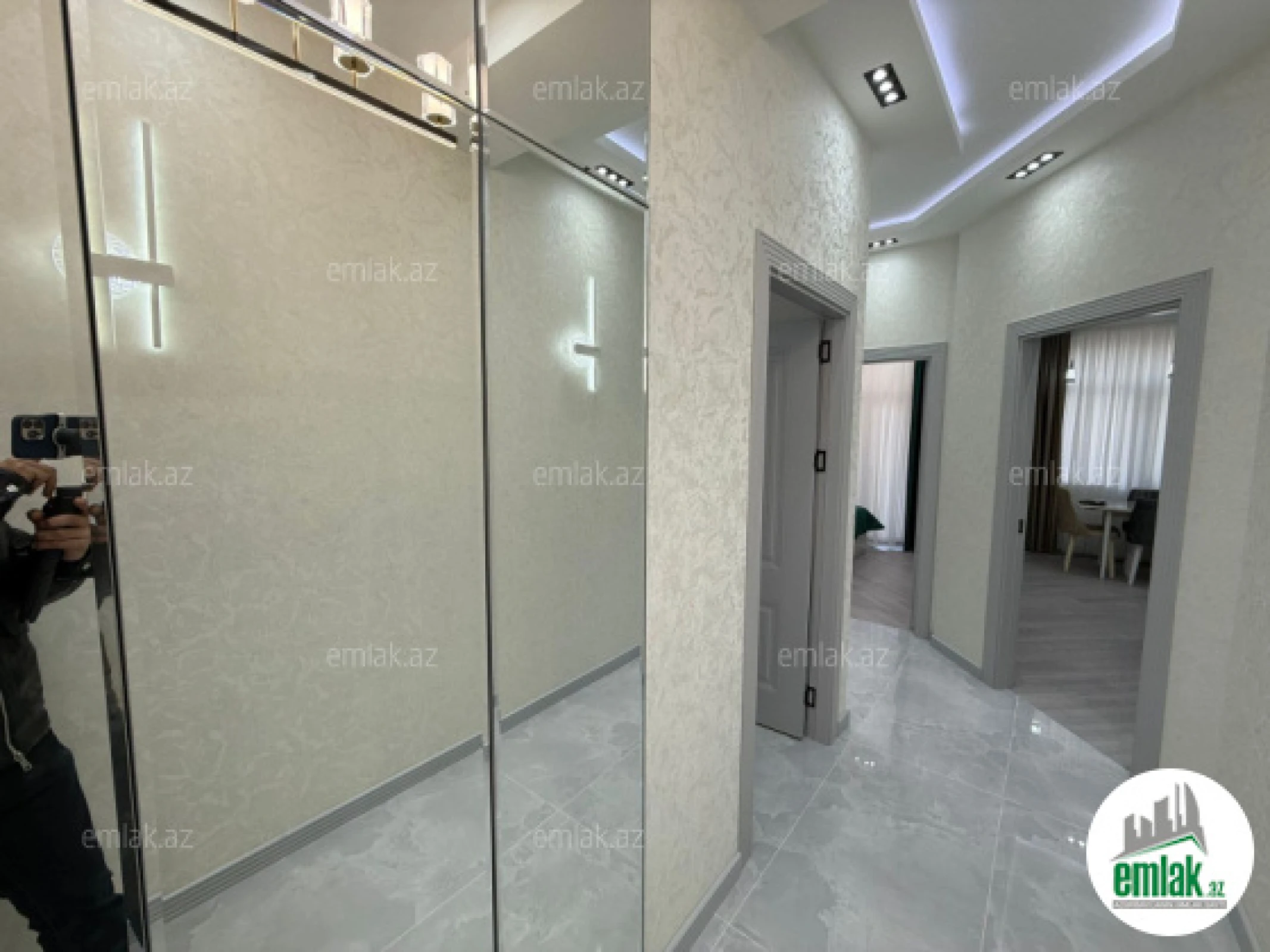 Satılır 2 otaqlı yeni tikili 52 m²