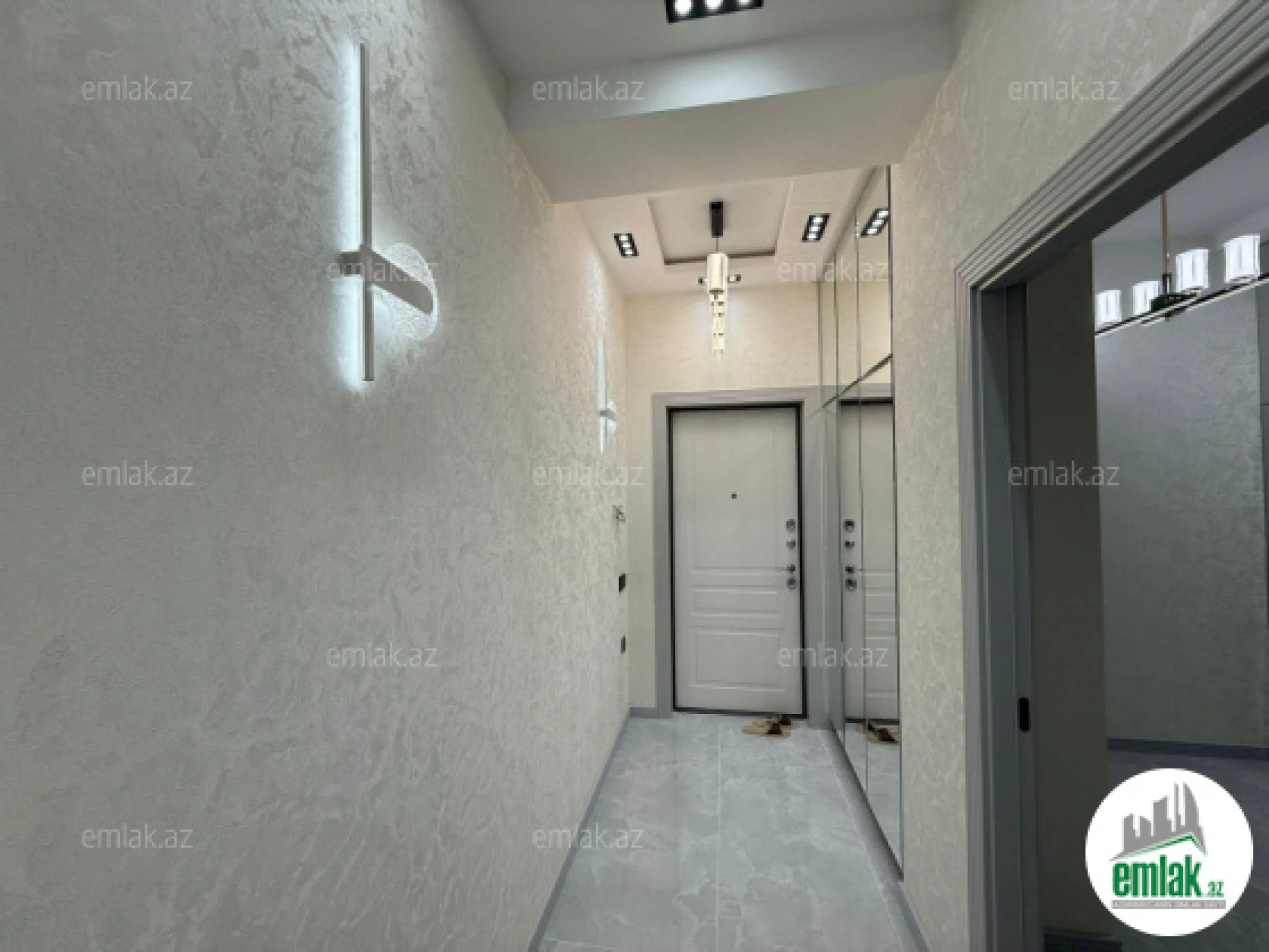 Satılır 2 otaqlı yeni tikili 52 m²