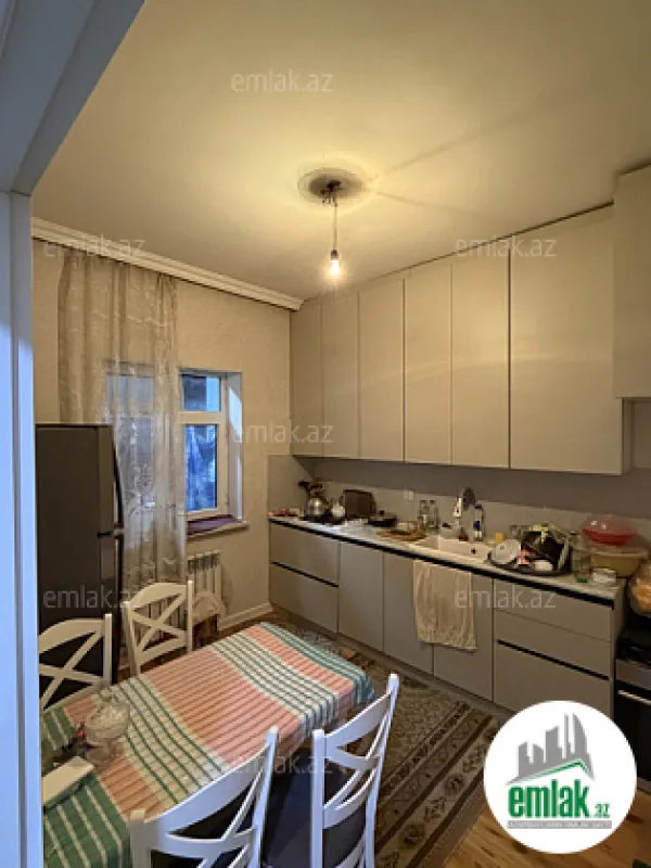 Satılır 4 otaqlı həyət evi 120 m²