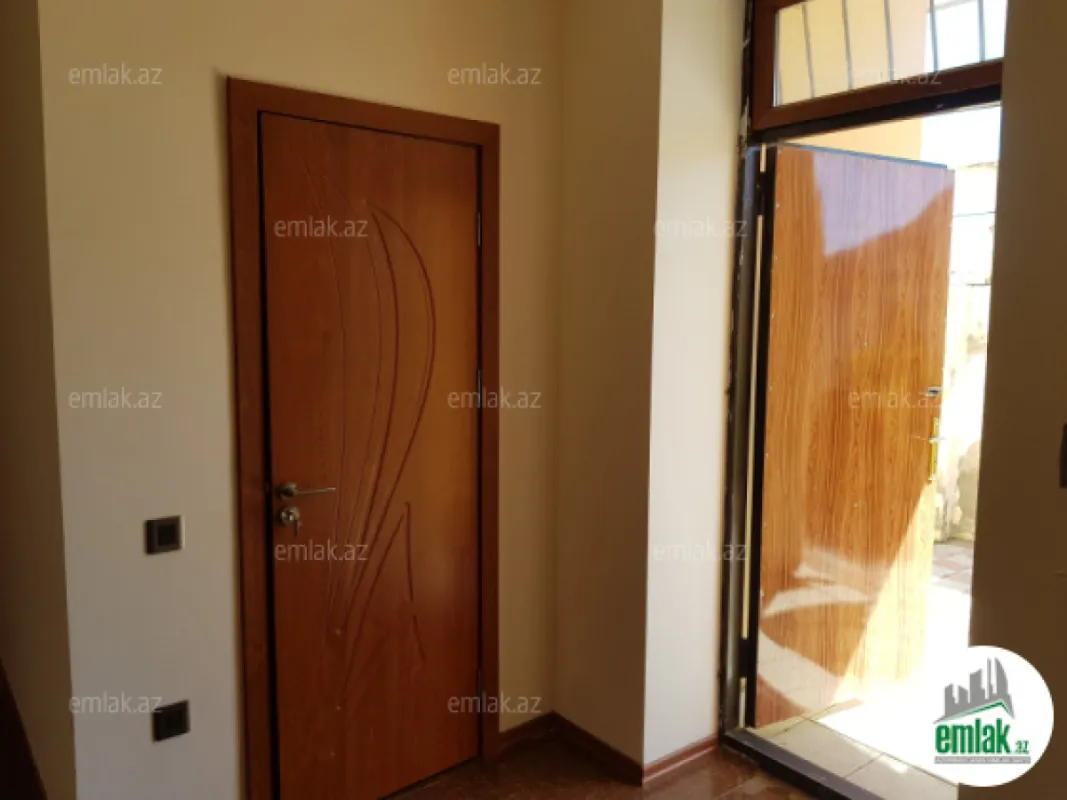 Satılır 4 otaqlı həyət evi 90 m²