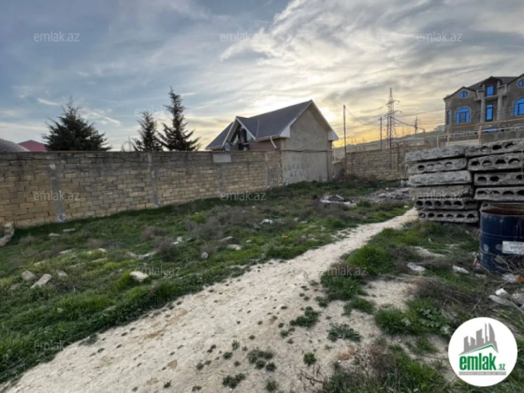 Satılır torpaq sahəsi 2 m²
