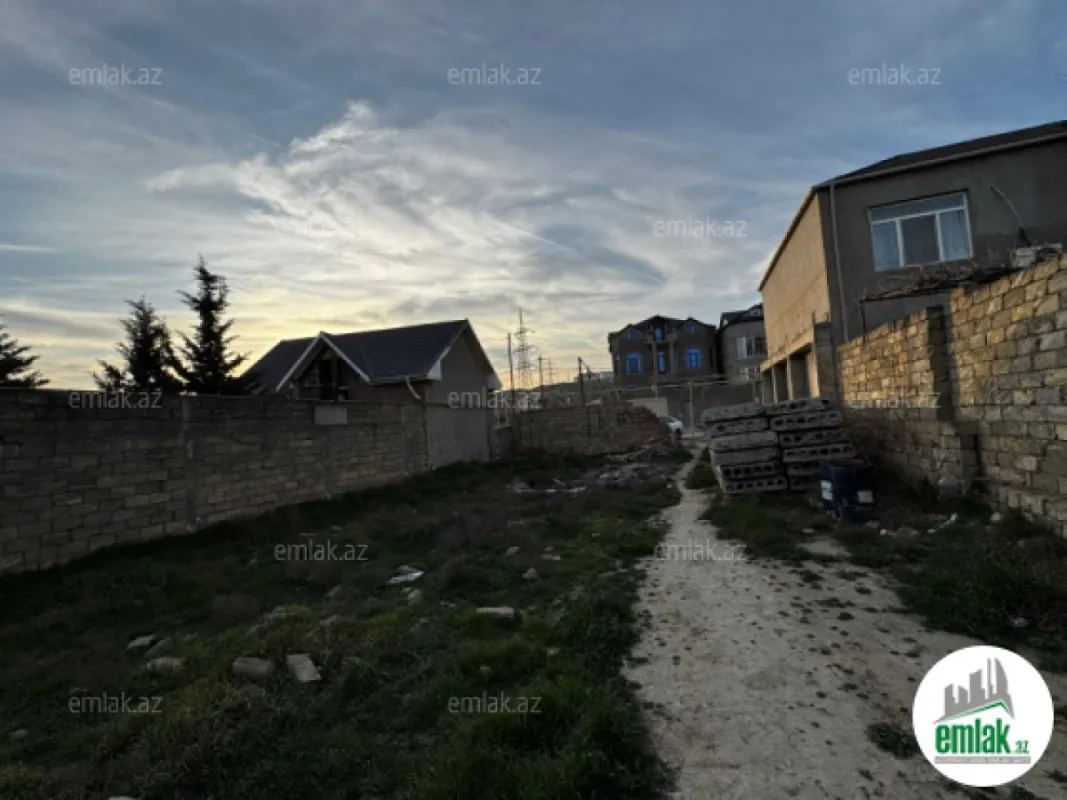 Satılır torpaq sahəsi 2 m²