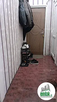 Satılır 3 otaqlı köhnə tikili 60 m²