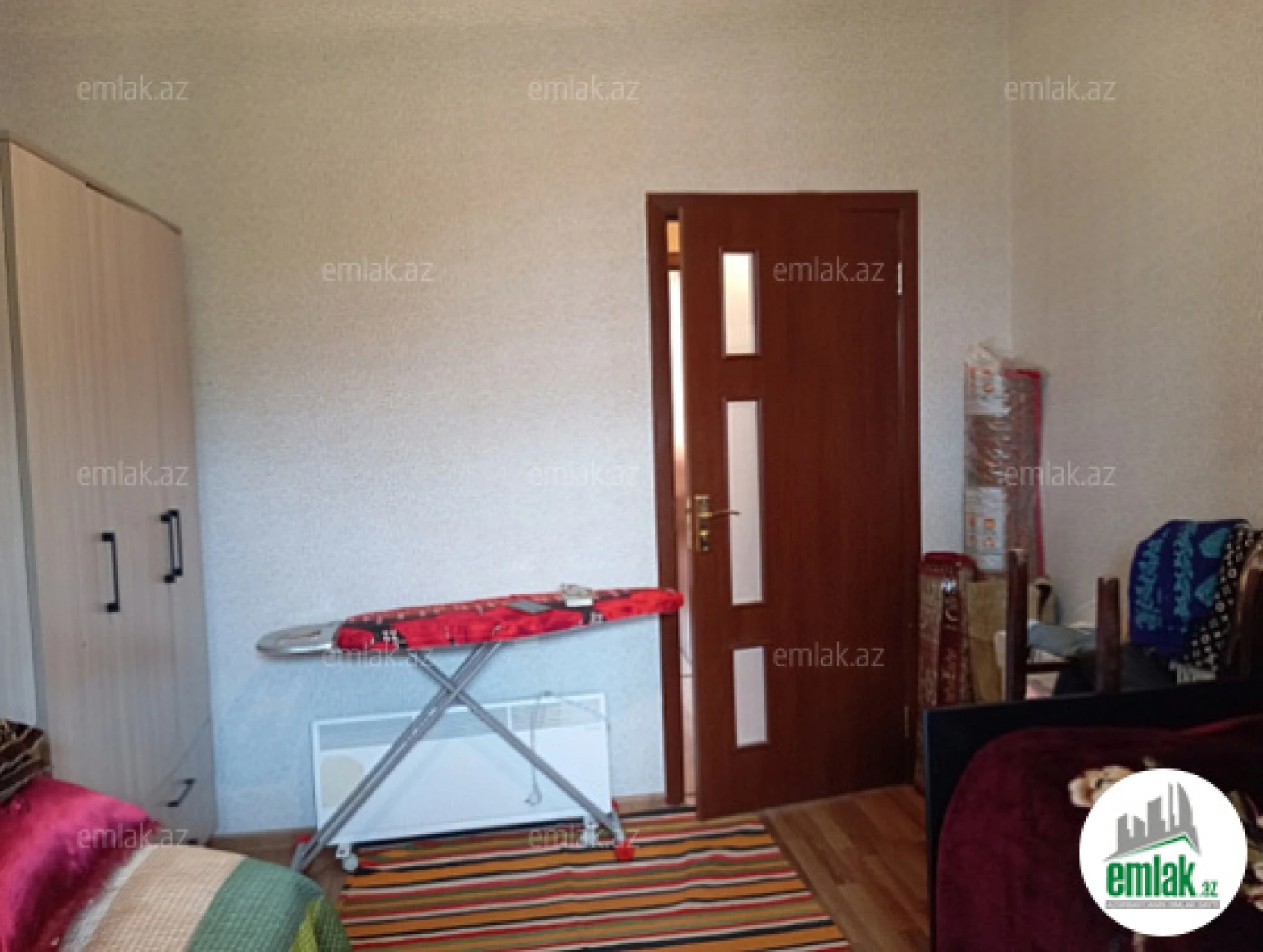 Satılır 2 otaqlı köhnə tikili 50 m²