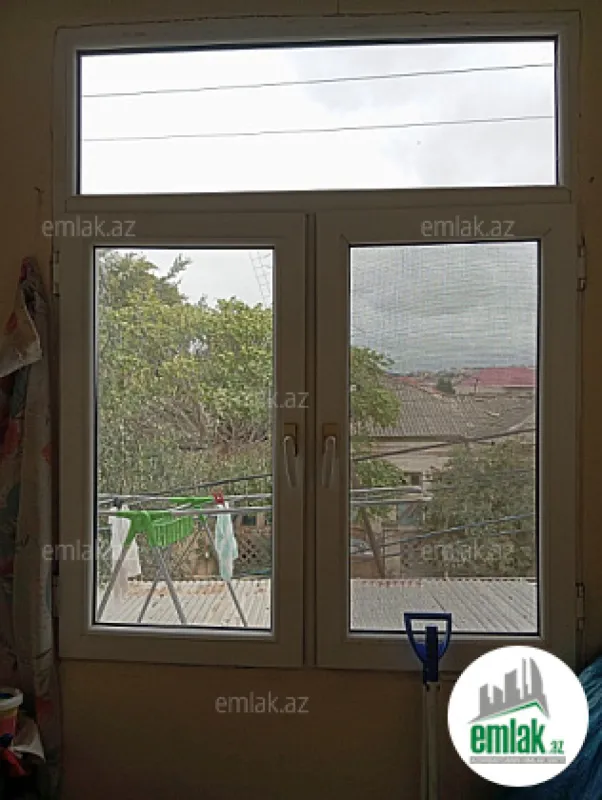 Satılır 2 otaqlı köhnə tikili 50 m²