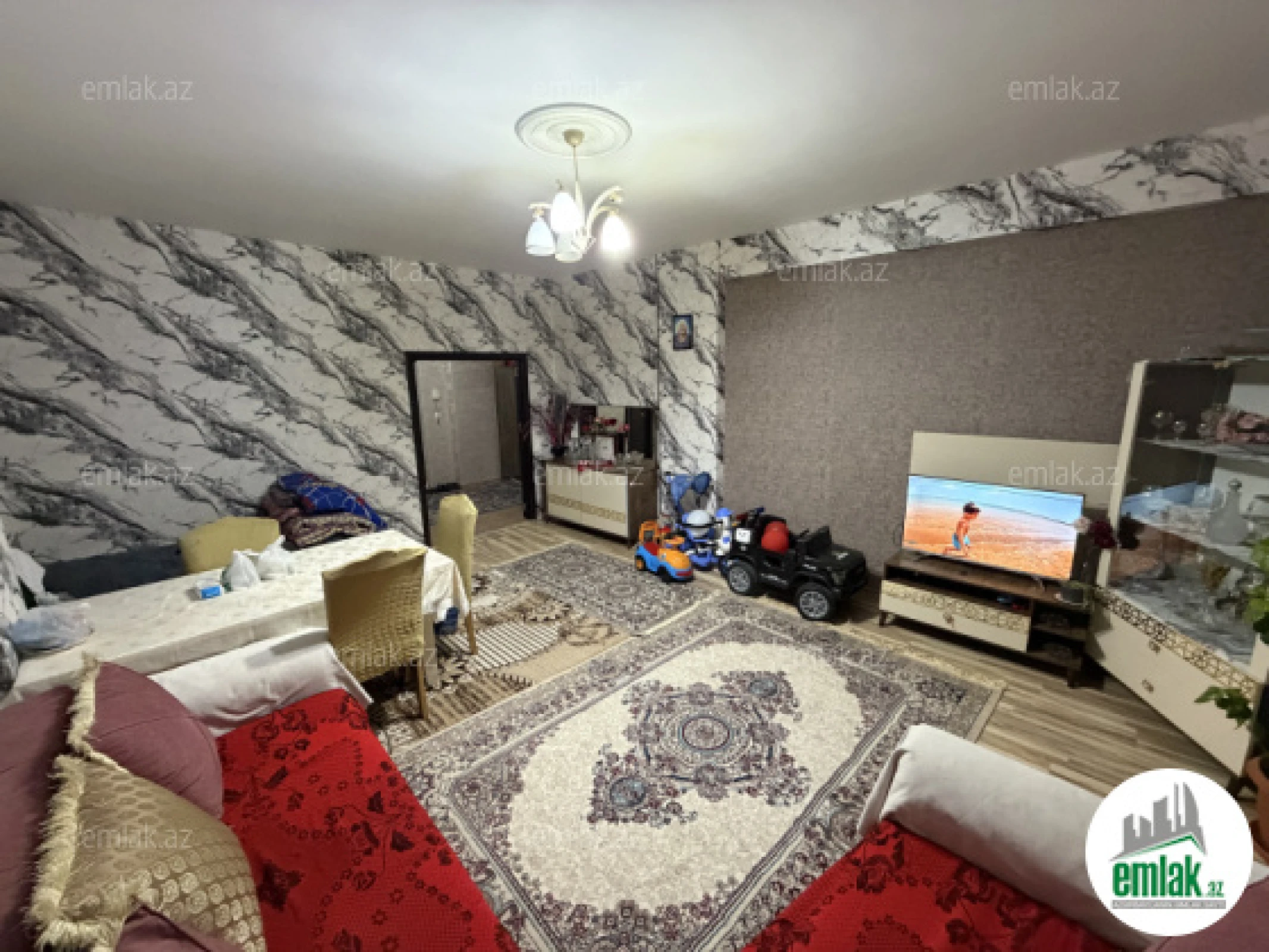 Satılır 3 otaqlı yeni tikili 113.5 m²