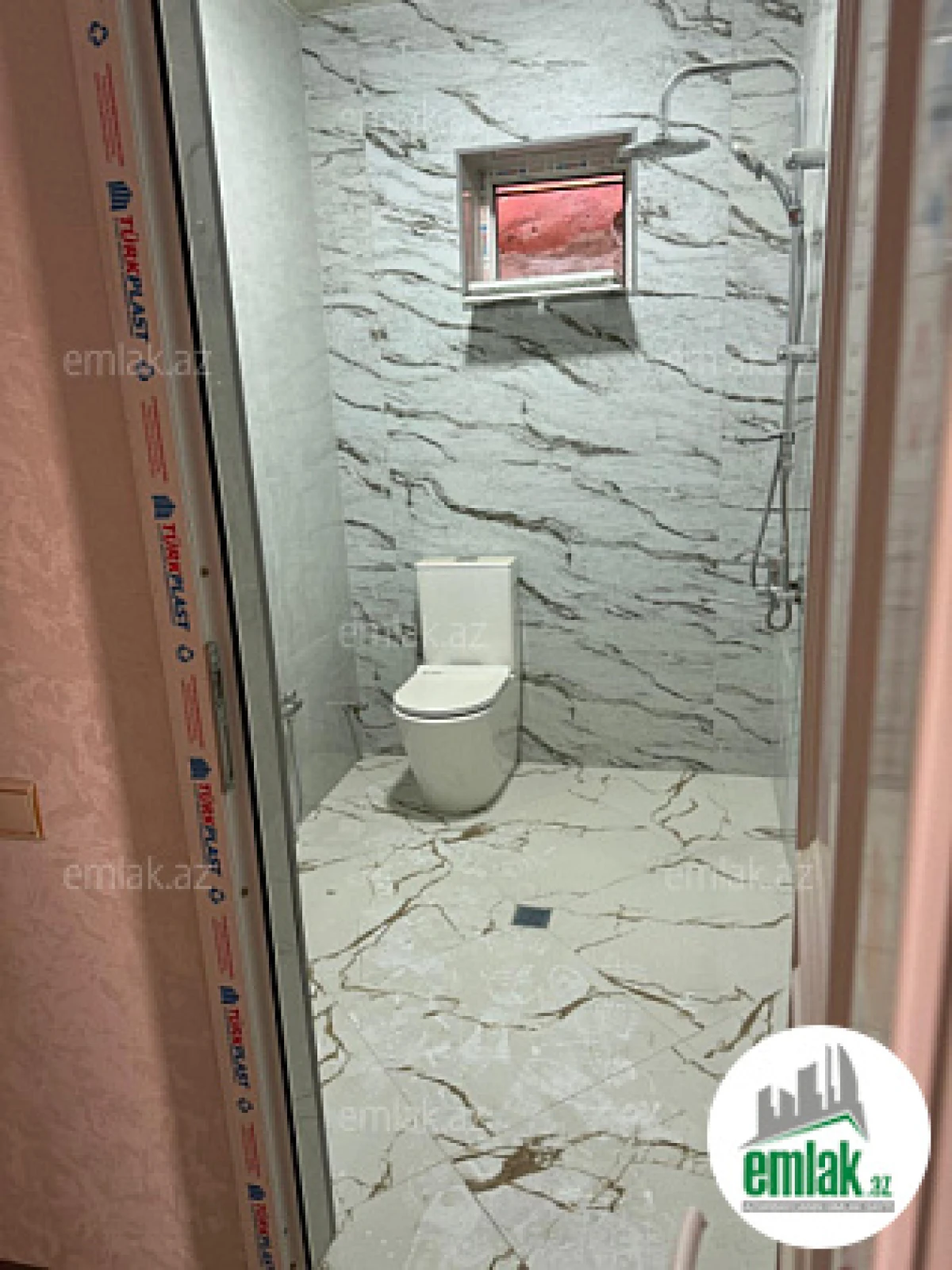 Satılır 4 otaqlı həyət evi 170 m²