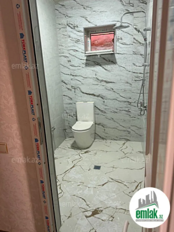 Satılır 4 otaqlı həyət evi 170 m²