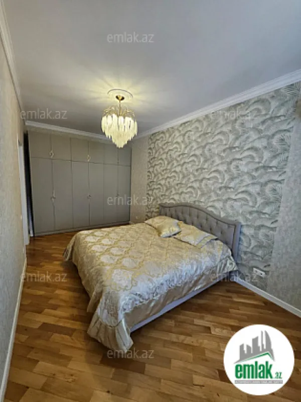 Satılır 3 otaqlı yeni tikili 110 m²