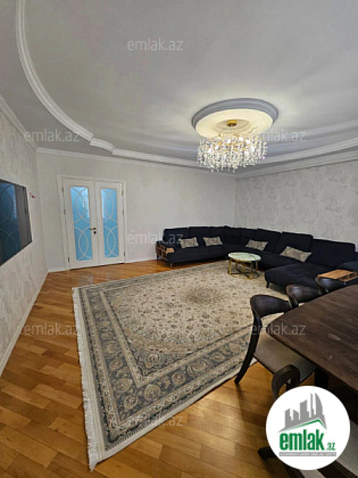 Satılır 3 otaqlı yeni tikili 110 m²