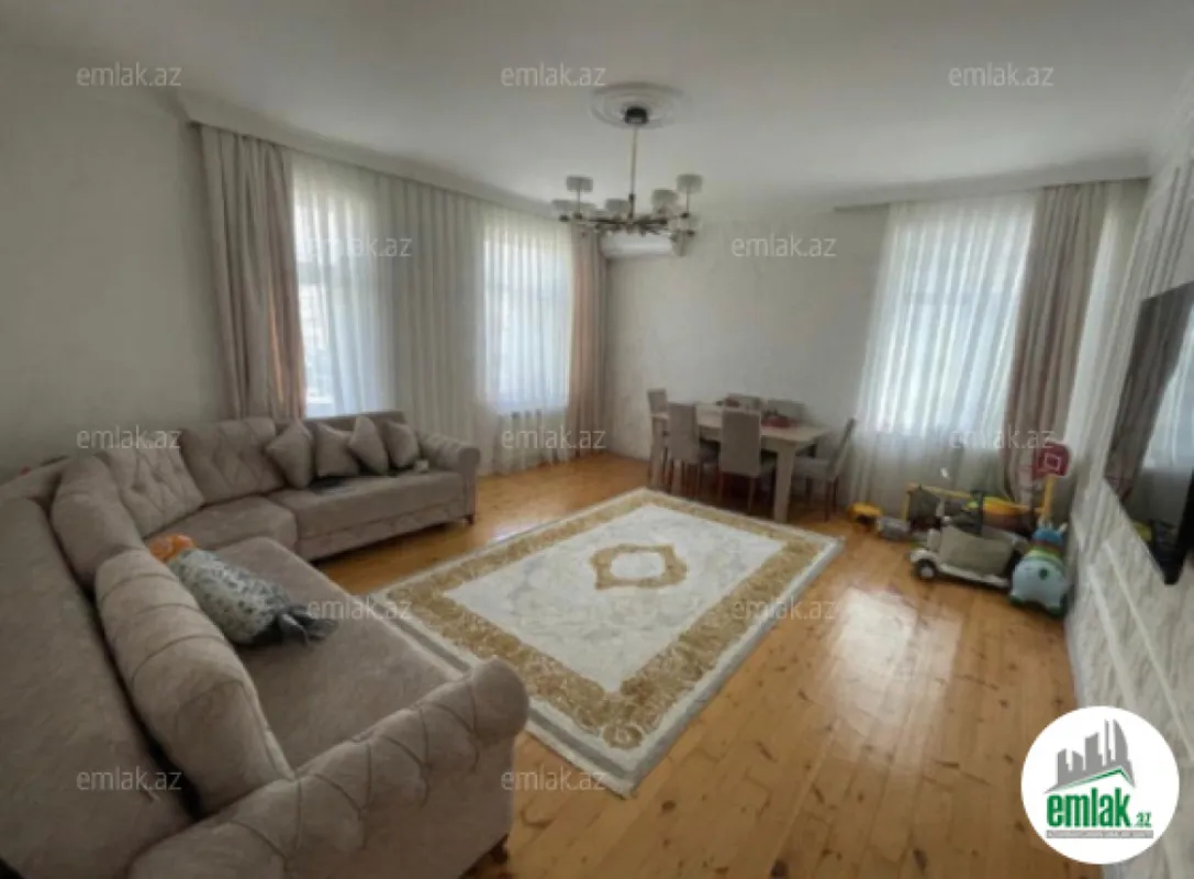 Satılır 2 otaqlı yeni tikili 81 m²