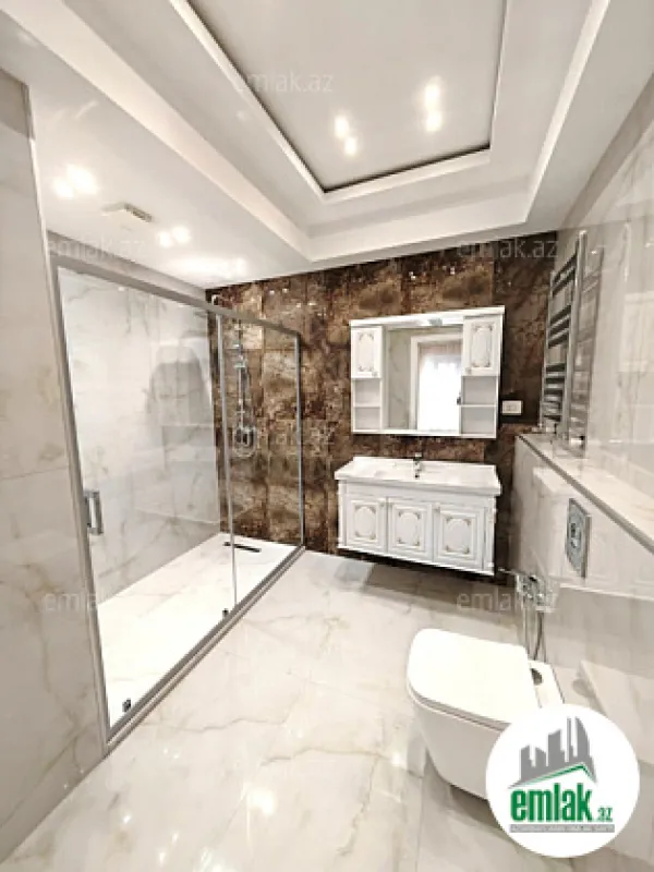 Satılır 4 otaqlı yeni tikili 230 m²