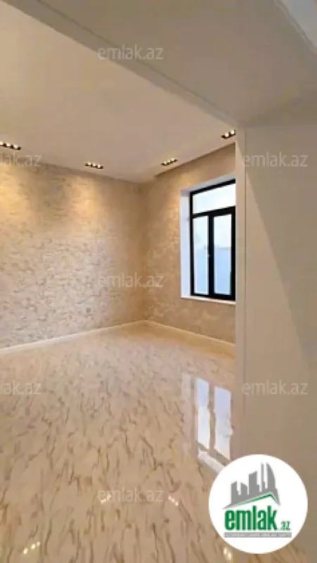 Satılır 5 otaqlı mənzil 250 m²