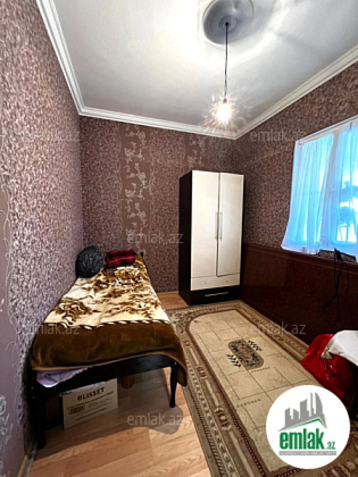 Satılır 6 otaqlı həyət evi 200 m²