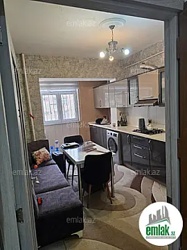 Satılır 2 otaqlı köhnə tikili 53 m²