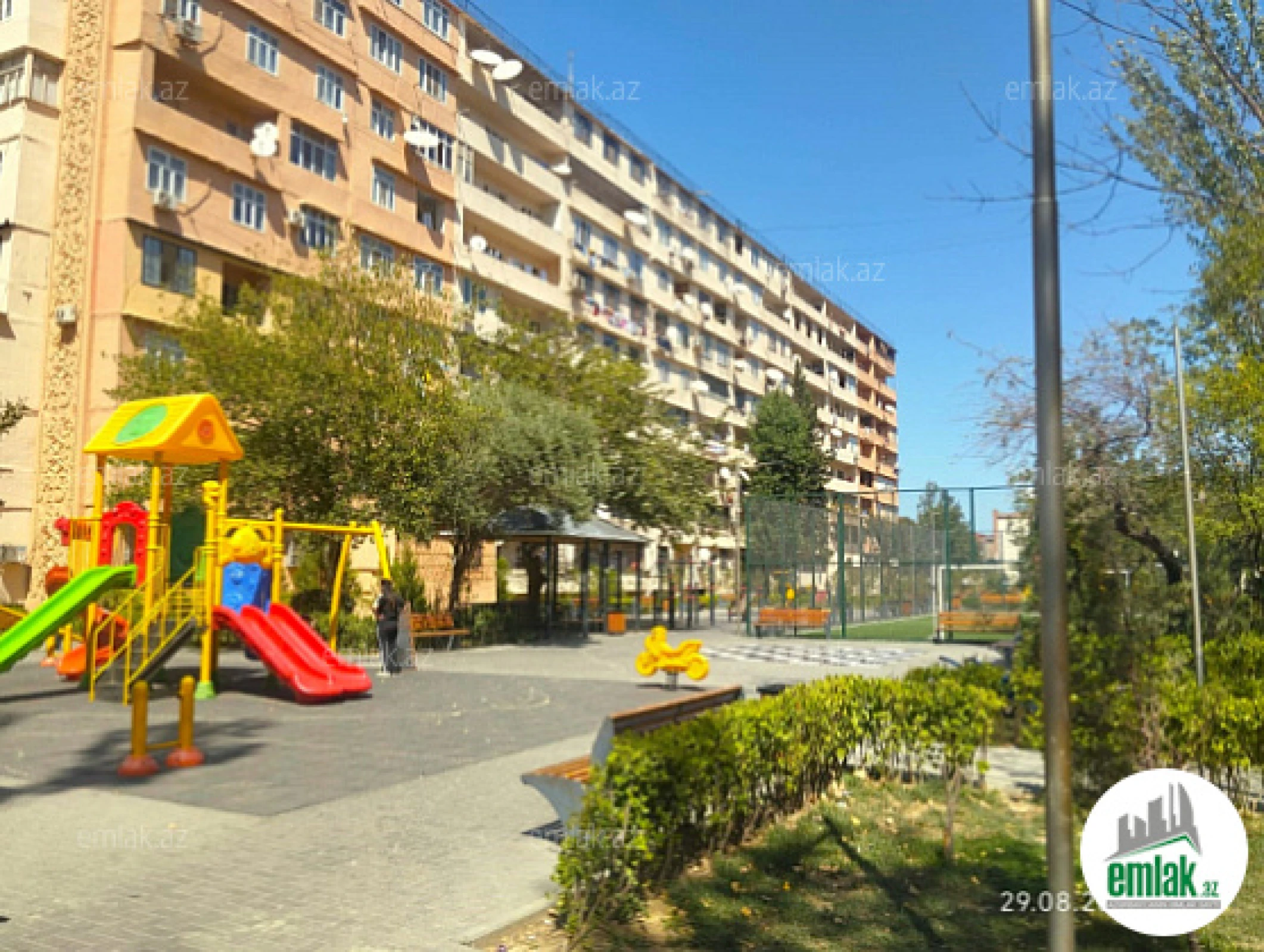 Satılır 3 otaqlı köhnə tikili 90 m²