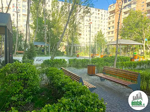Satılır 3 otaqlı köhnə tikili 90 m² — Bakı 3 otaq 90.00 m²