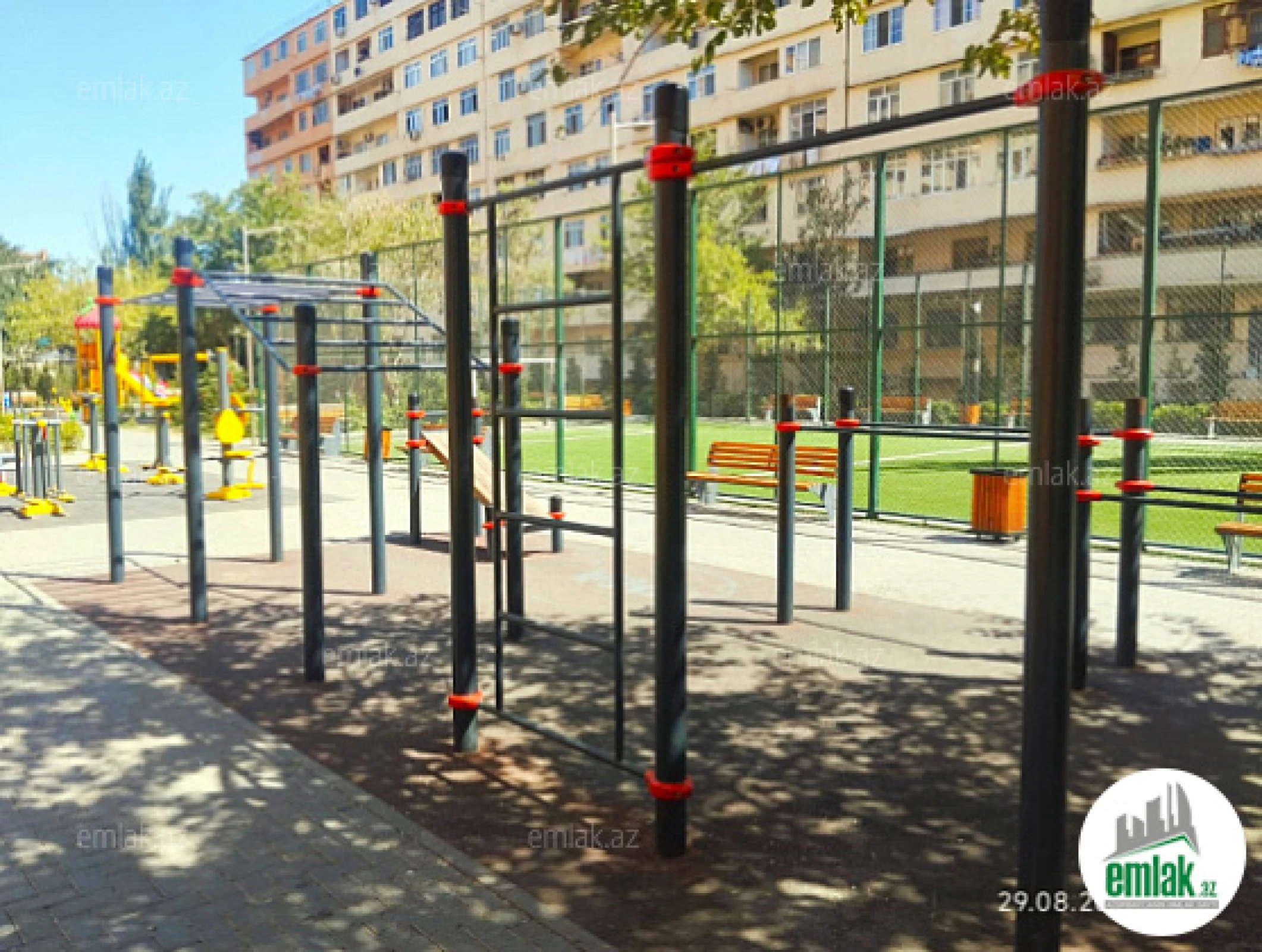 Satılır 3 otaqlı köhnə tikili 90 m²