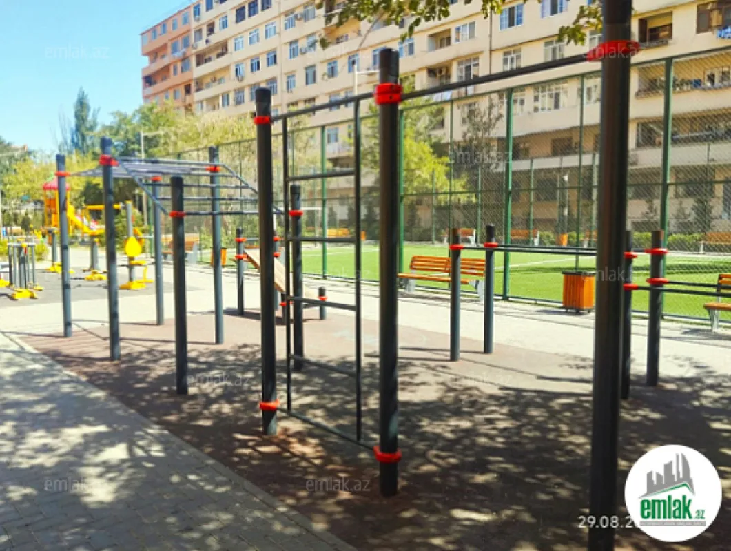 Satılır 3 otaqlı köhnə tikili 90 m²