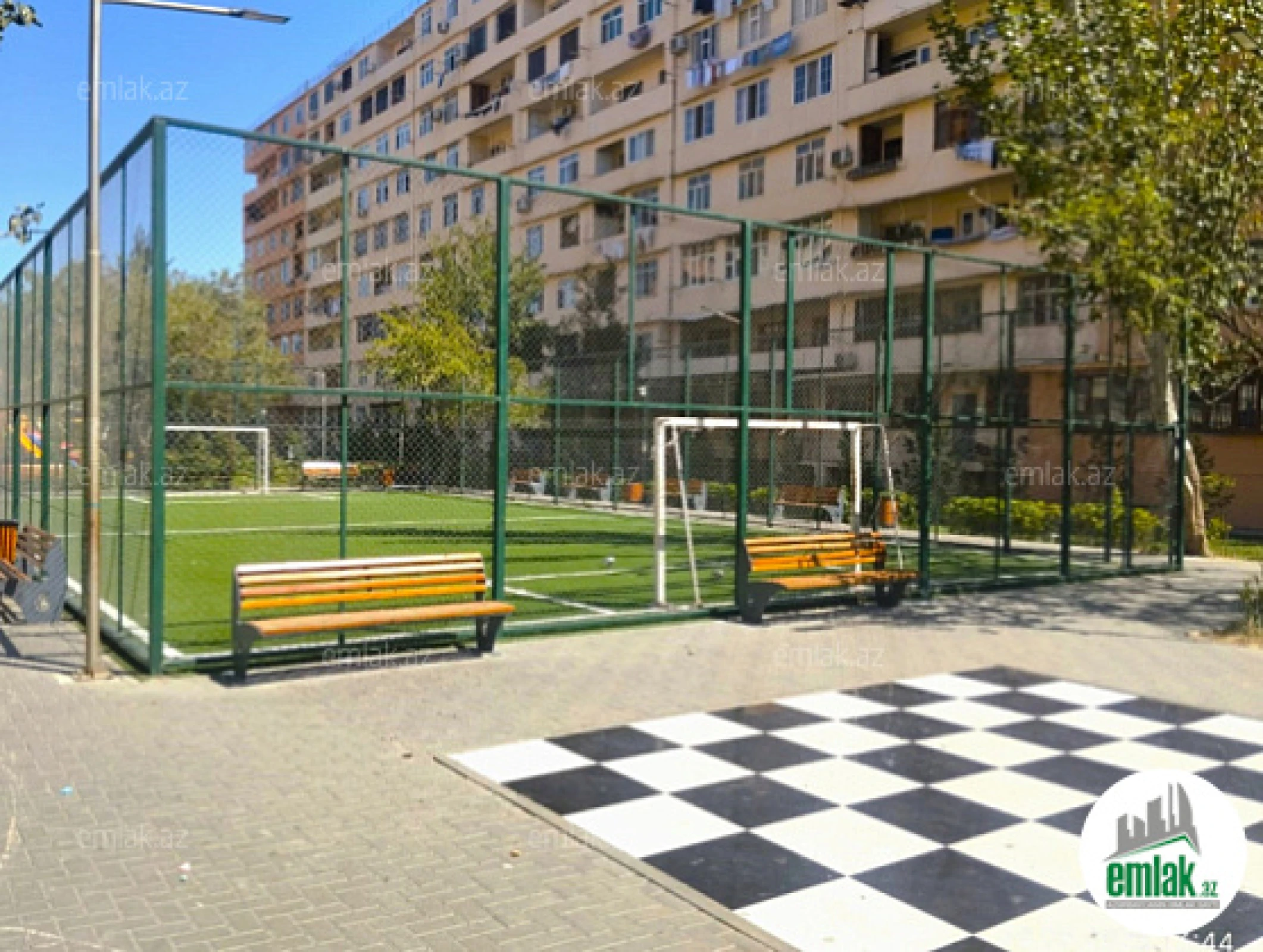 Satılır 3 otaqlı köhnə tikili 90 m²