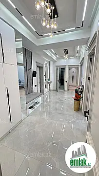 Satılır 3 otaqlı yeni tikili 145 m² — Bakı 3 otaq 145.00 m²