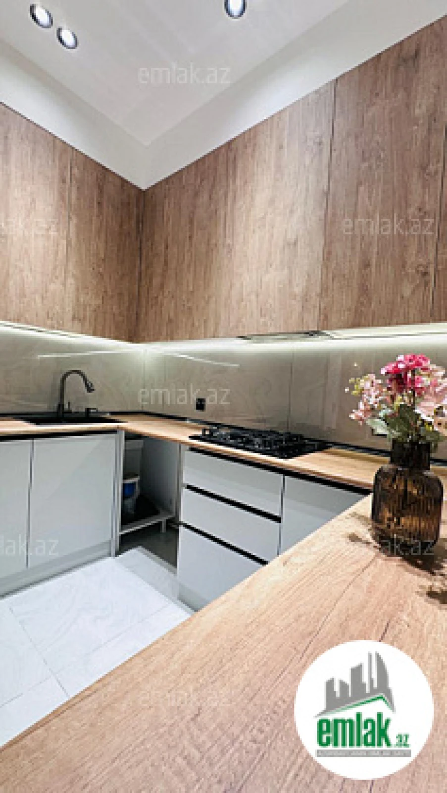 Satılır 3 otaqlı yeni tikili 90 m²