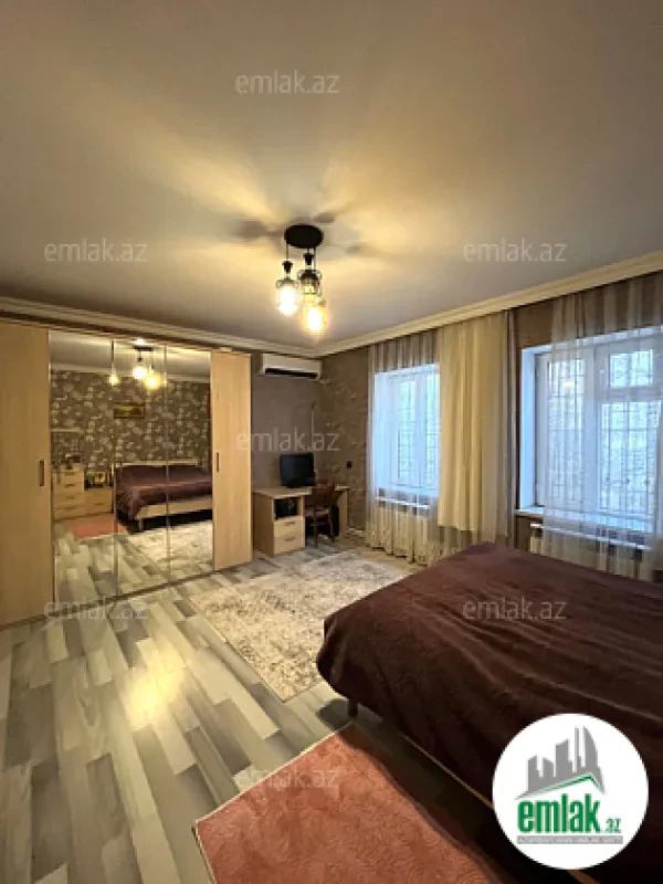 Satılır 3 otaqlı həyət evi 113 m²