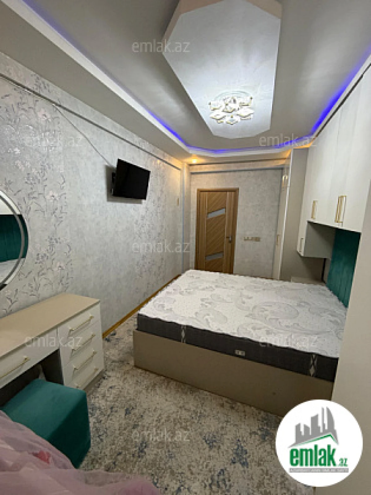 Satılır 2 otaqlı yeni tikili 78 m²