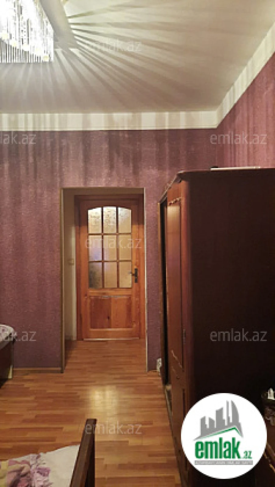 Satılır 3 otaqlı köhnə tikili 75 m²