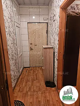 Satılır 3 otaqlı köhnə tikili 75 m²