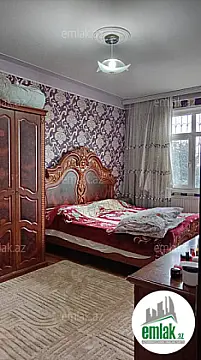 Satılır 3 otaqlı köhnə tikili 70 m²