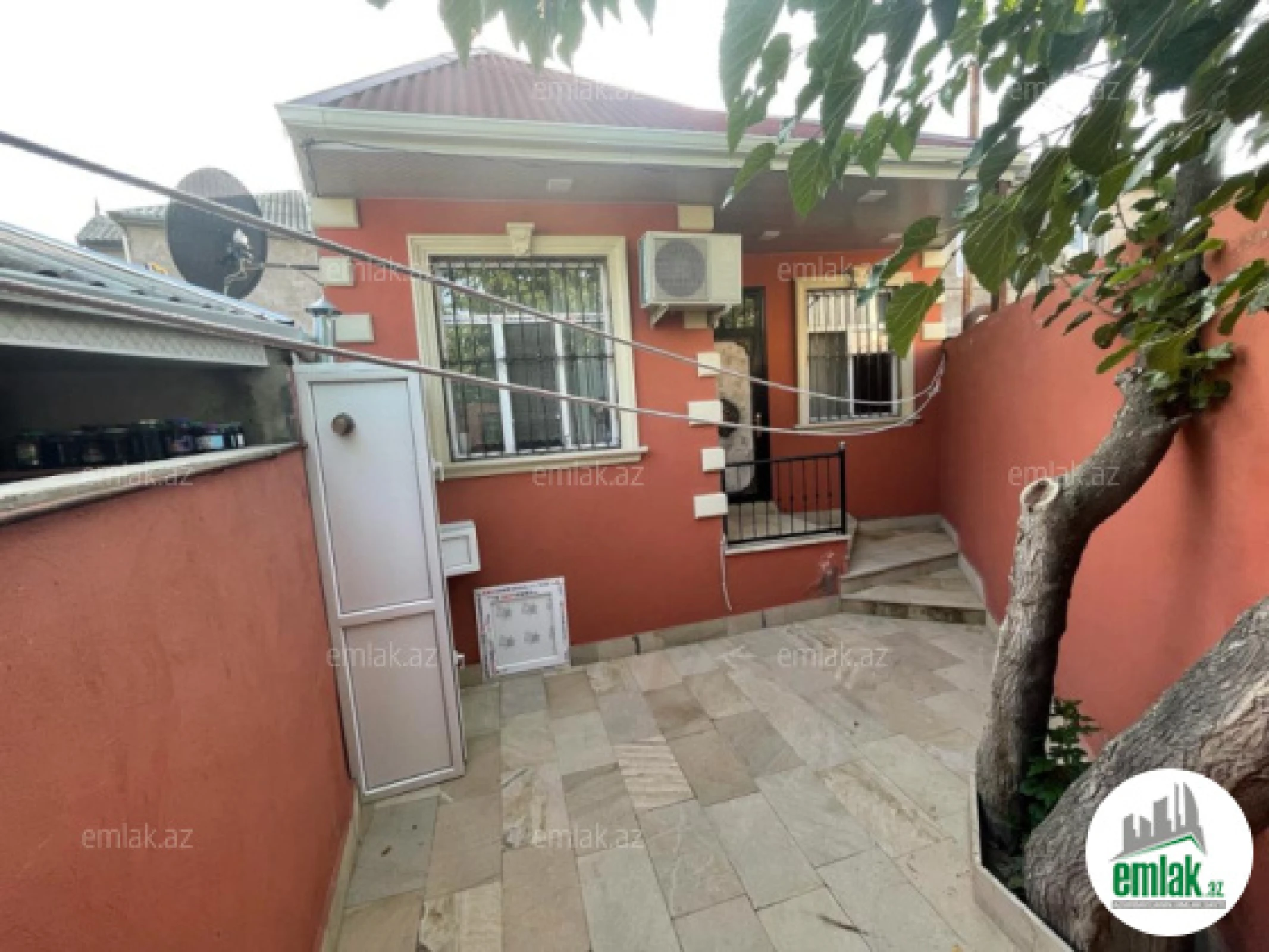 Satılır 3 otaqlı həyət evi 100 m²